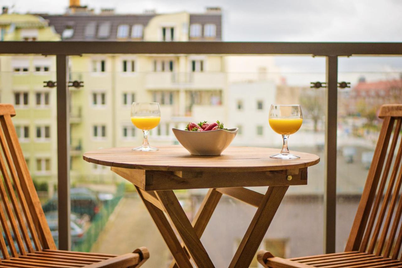 Apartamenty Homely Place Blisko Starego Rynku - Parking Poznań Exteriör bild