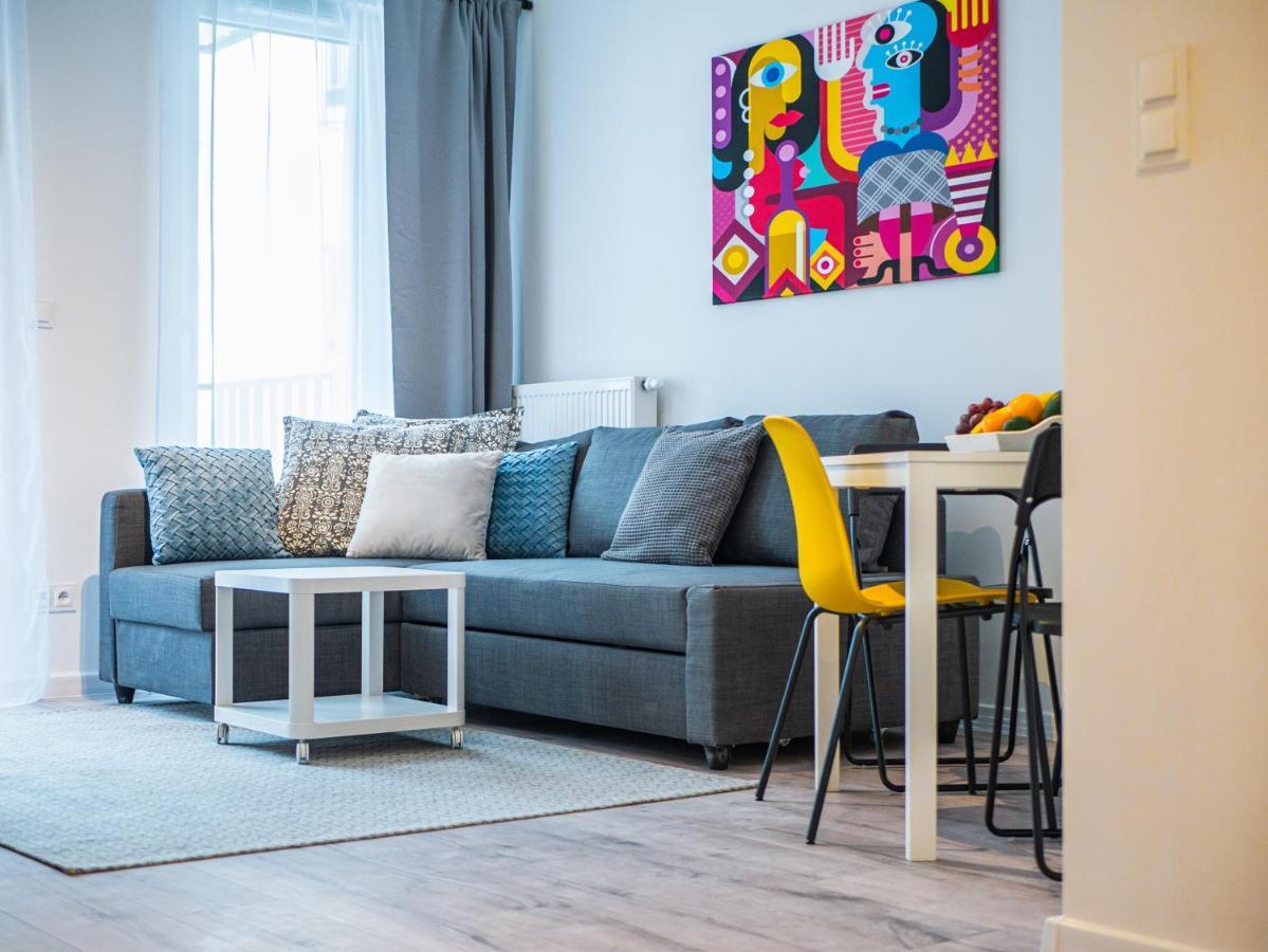 Apartamenty Homely Place Blisko Starego Rynku - Parking Poznań Exteriör bild