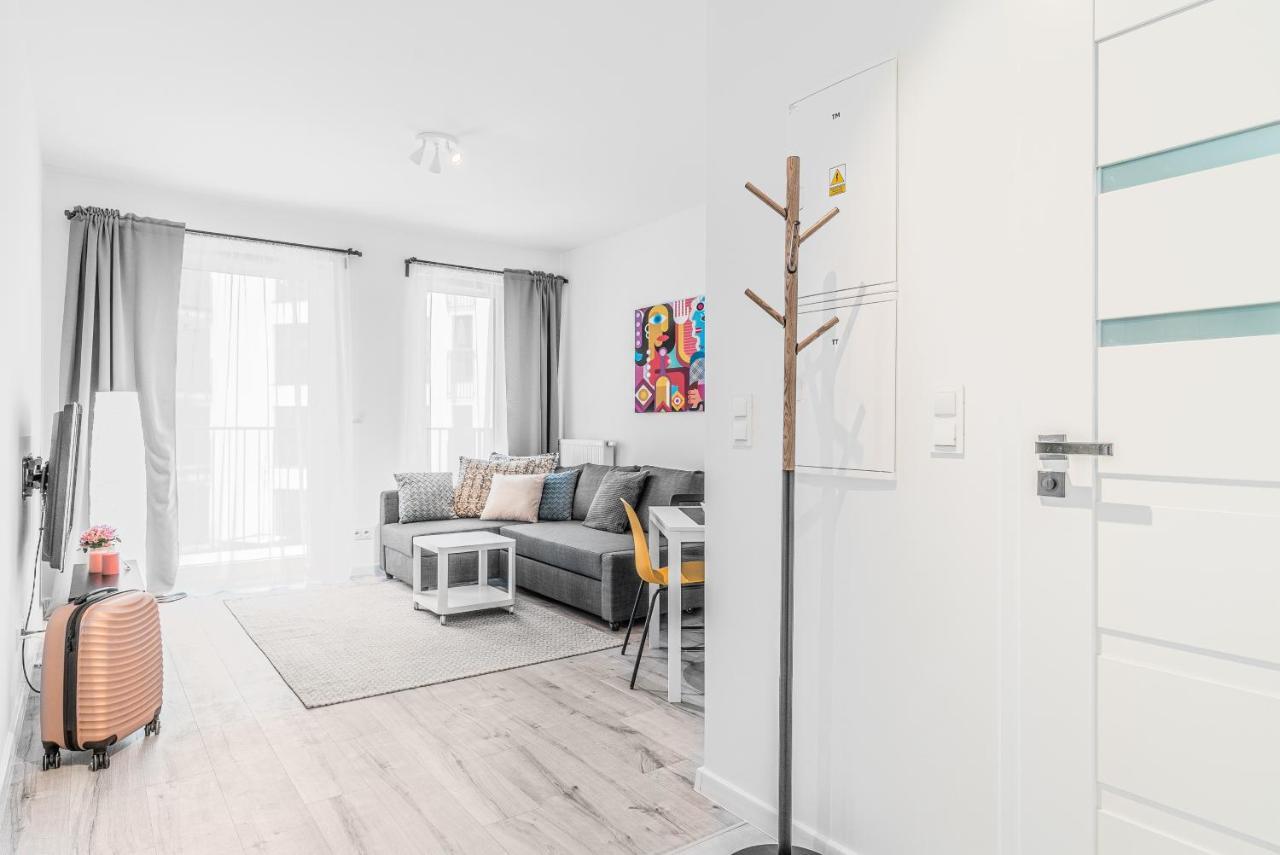 Apartamenty Homely Place Blisko Starego Rynku - Parking Poznań Exteriör bild